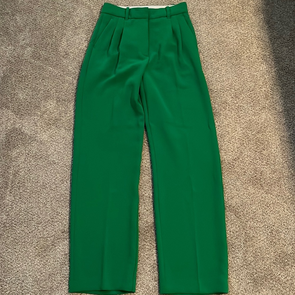 Aritzia Effortless Pants